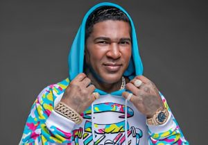 Omega defiende tratamiento de su hijo con autismo