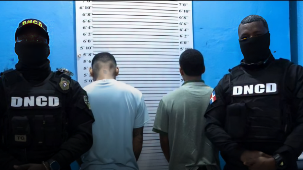 Extraditan a dos dominicanos a EE.UU. por delitos federales