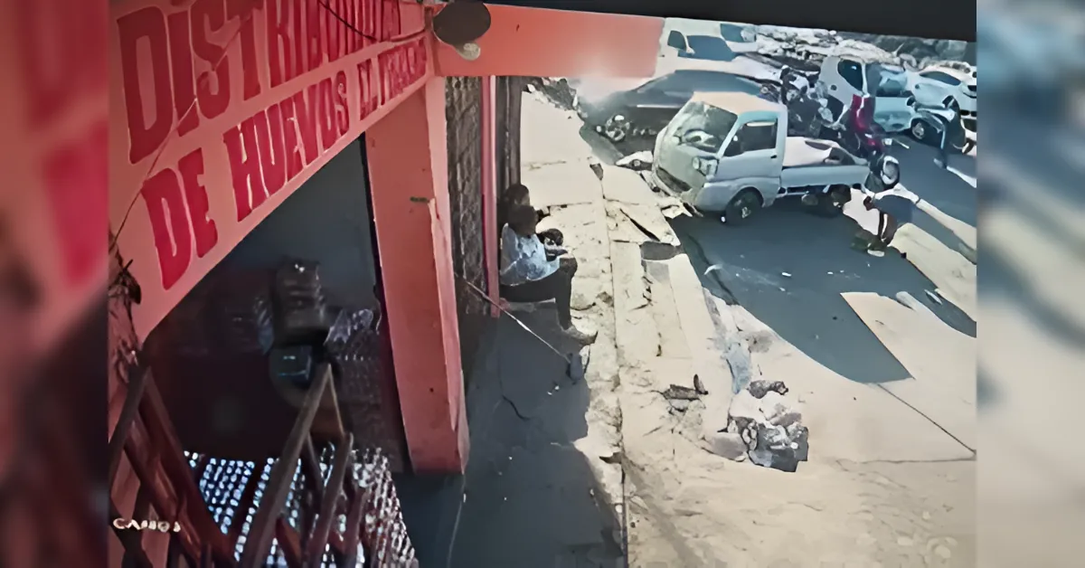 Camión gira y afecta a varios en el Distrito Nacional