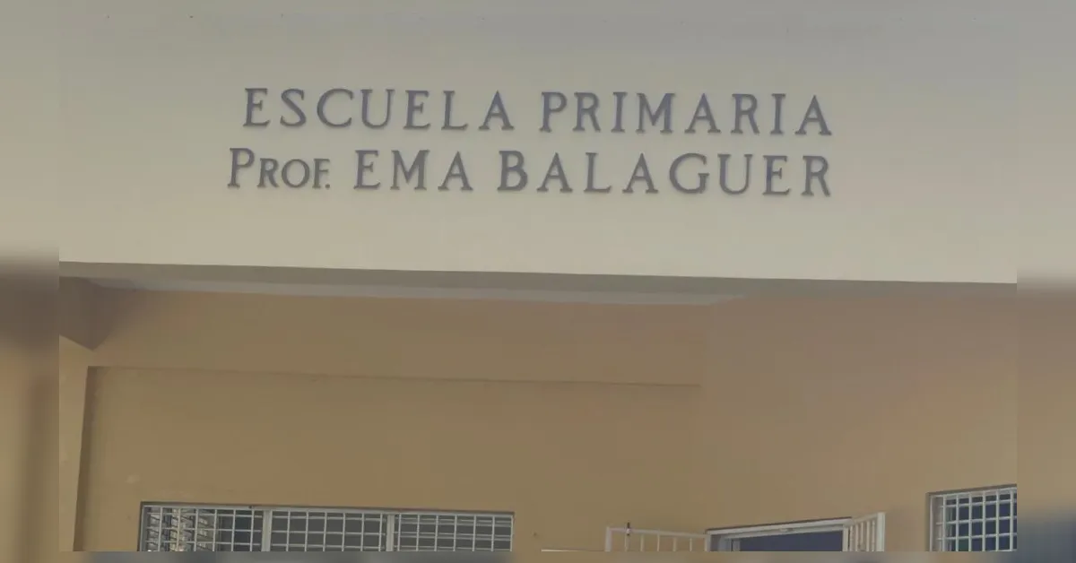 Estudiante afectada tras incidente frente a escuela en Santiago