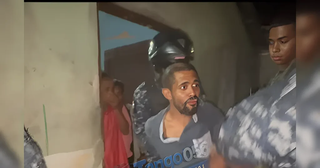 Detienen a hombre por conflicto con su madre y hermana