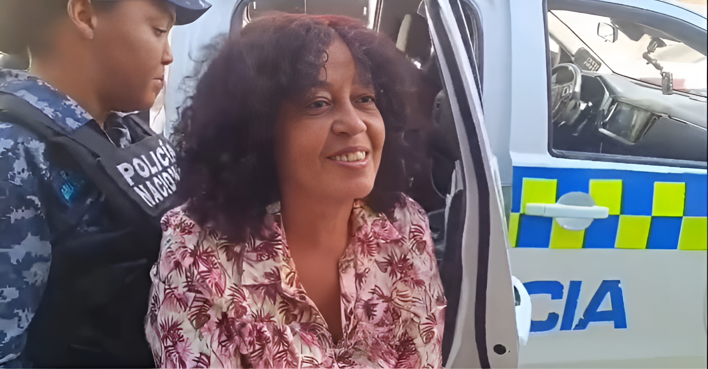 Detienen en Moca a mujer por Himno en ritmo de dembow